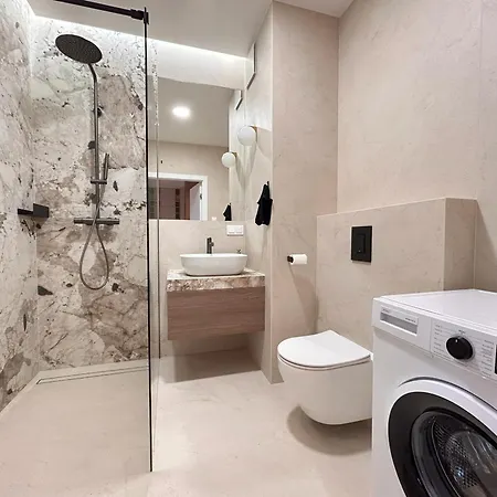 شقة Apartmentprestige Station كراكوفيا