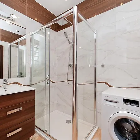 Apartmentprestige Station شقة